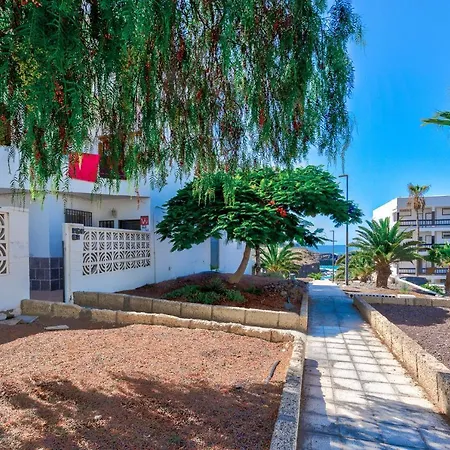 Stunning Flat With Wonderful Sea Views Apartament